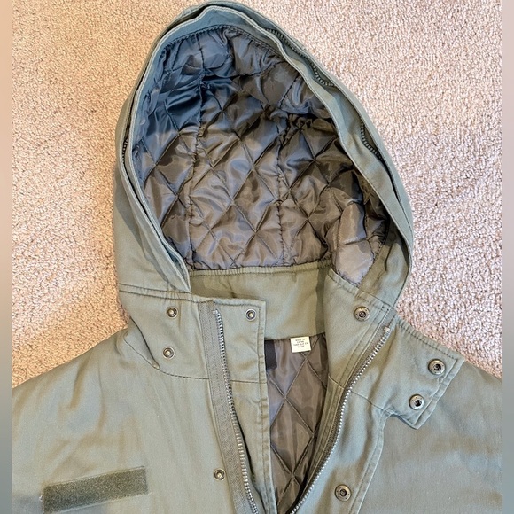 Urban Outfitters BDG Women’s Oversized Winter Jacket size S - Picture 15 of 15